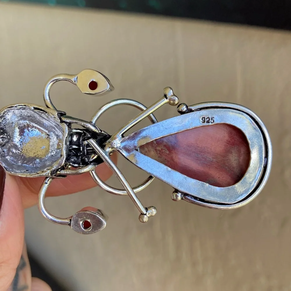 Genuine red jasper , moonstone & carnelian gemstones skull boho goth necklace - Picture 4 of 13